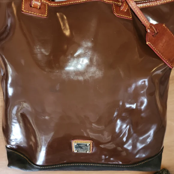 Dooney & Bourke Patent Leather Shopper Tote – Rich Espresso & CognacElevate yo - Picture 3 of 13